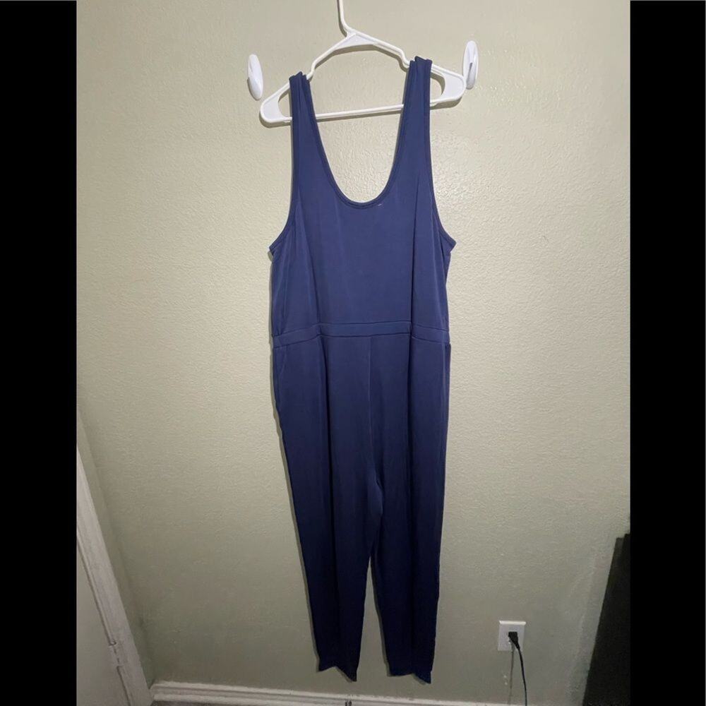 Forever‎ 21 jumpsuit NWT SOFT